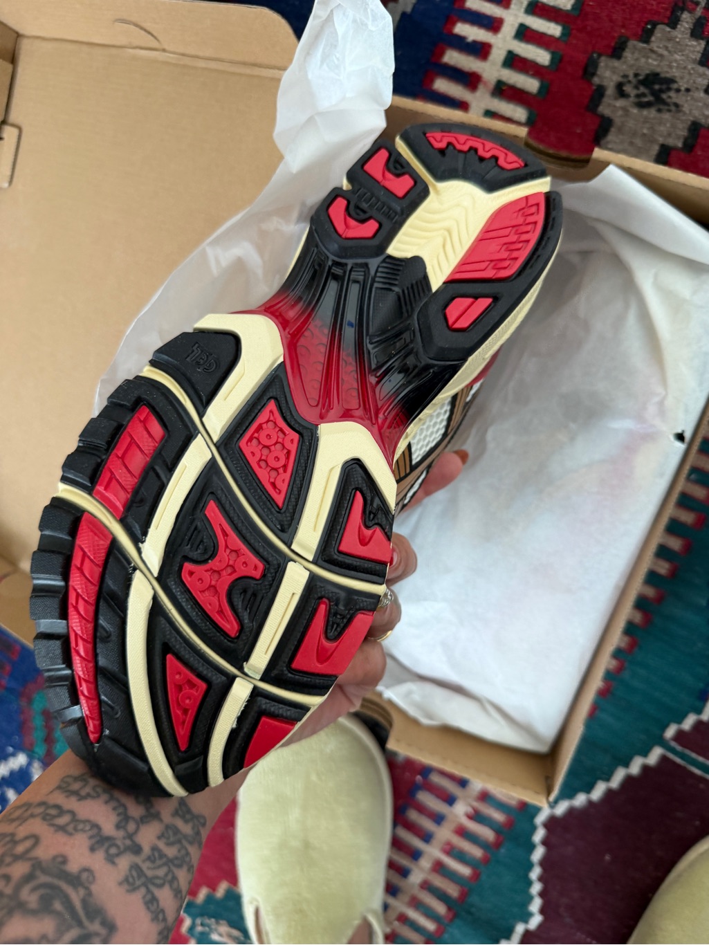 Asics No Gel Kayano- Black, Red, Cream Sole
